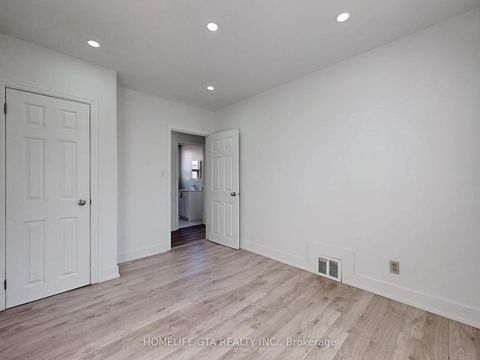 Photo 16 at 65 Whitley Avenue, CFB, Toronto