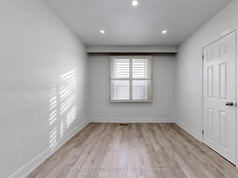 Photo 18 at 65 Whitley Avenue, CFB, Toronto
