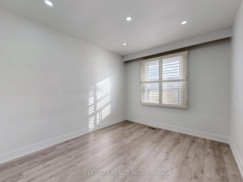 Photo 19 at 65 Whitley Avenue, CFB, Toronto