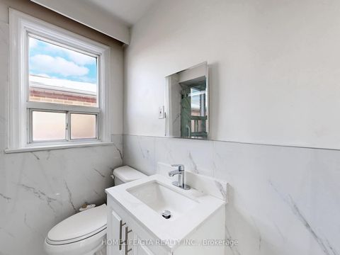 Photo 21 at 65 Whitley Avenue, CFB, Toronto