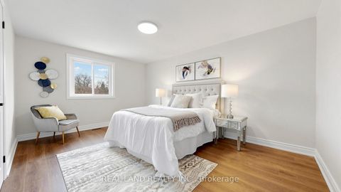 Photo 24 at 54 Marblemount Crescent, Sullivan, Toronto
