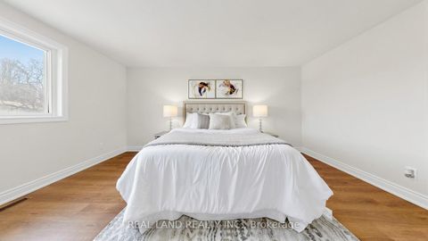Photo 25 at 54 Marblemount Crescent, Sullivan, Toronto