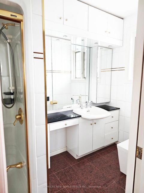 Photo 11 at 18 Olsen Drive, Donalda, Toronto