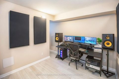 Photo 11 at 1501 - 15 Sudbury Street, Niagara, Toronto