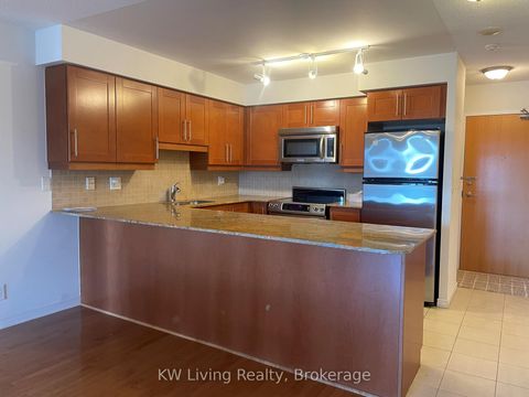 Photo 5 at 709 - 736 Spadina Avenue, University, Toronto