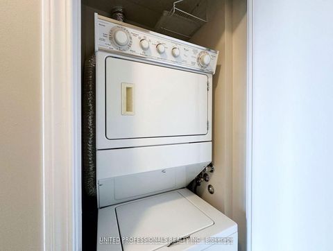 Photo 11 at 1812 - 60 Byng Avenue, Willowdale East, Toronto