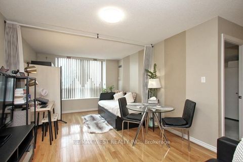 Photo 2 at 339 - 125 Omni Drive W, Bendale, Toronto