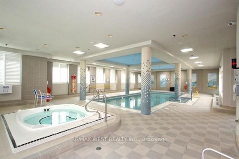 Photo 7 at 339 - 125 Omni Drive W, Bendale, Toronto