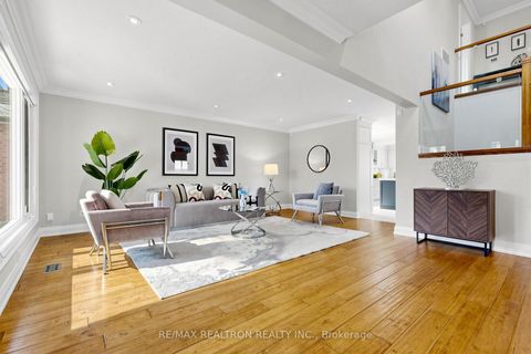 Photo 8 at 90 Holmes Avenue, Willowdale East, Toronto