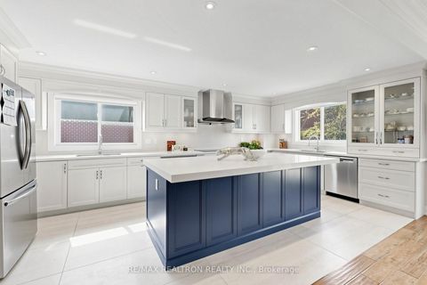 Photo 12 at 90 Holmes Avenue, Willowdale East, Toronto