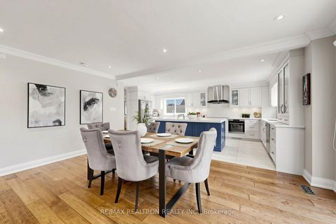 Photo 17 at 90 Holmes Avenue, Willowdale East, Toronto