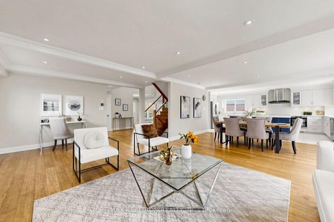 Photo 20 at 90 Holmes Avenue, Willowdale East, Toronto