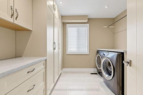 Photo 42 at 90 Holmes Avenue, Willowdale East, Toronto