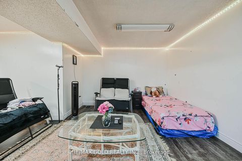 Photo 38 at 3200 Morning Star Drive, Malton, Mississauga