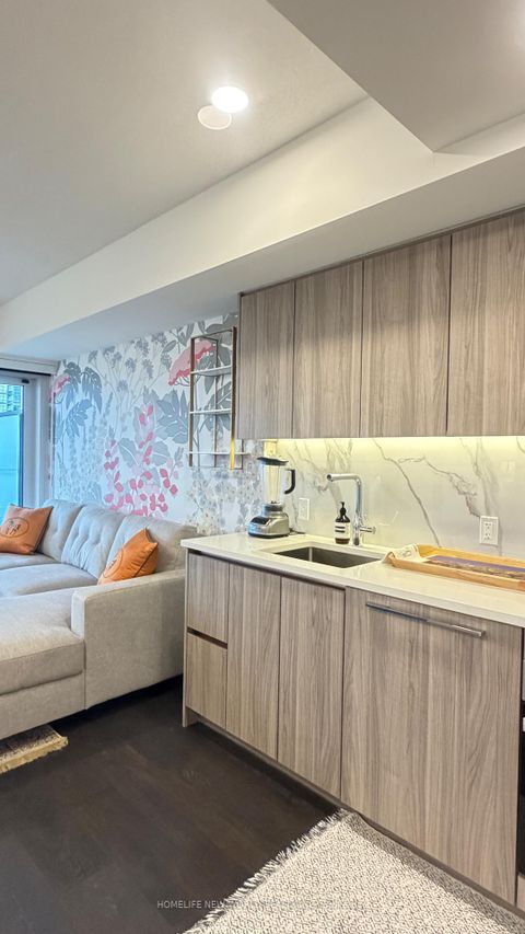 Photo 13 at 3308 - 1 Concord CityPlace Way, Waterfront Communities C1, Toronto