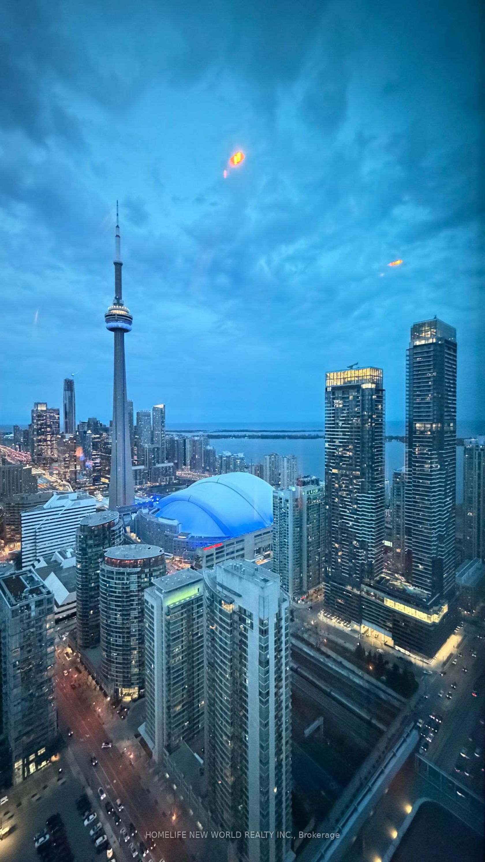 3308 - 1 Concord CityPlace Way, Waterfront Communities C1, Toronto photo number 2
