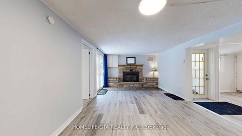 Photo 9 at 31474 Lakeridge Road, Pefferlaw, Georgina