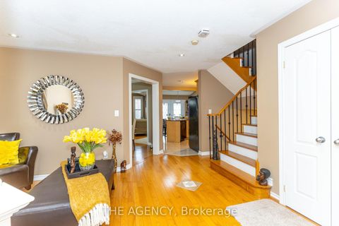 Photo 6 at 54 Thames Drive, Rolling Acres, Whitby