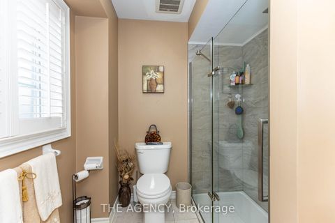 Photo 29 at 54 Thames Drive, Rolling Acres, Whitby