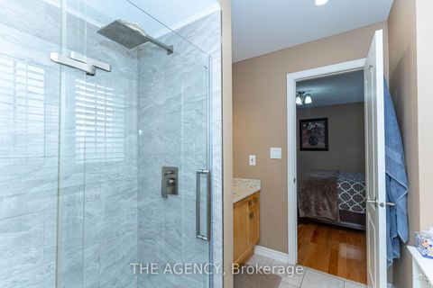 Photo 32 at 54 Thames Drive, Rolling Acres, Whitby