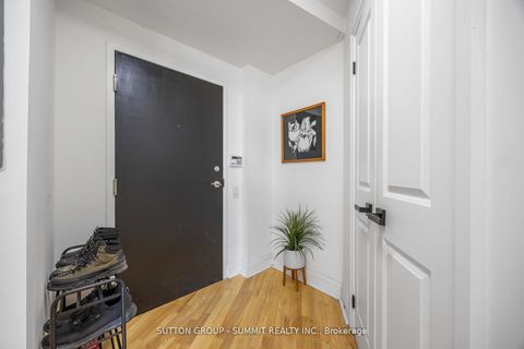 Photo 4 at PH01 - 15 Windermere Avenue, Swansea, Toronto