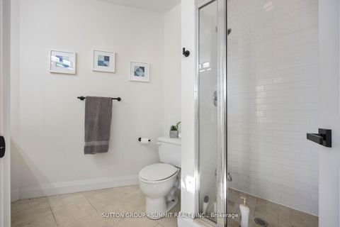 Photo 19 at PH01 - 15 Windermere Avenue, Swansea, Toronto