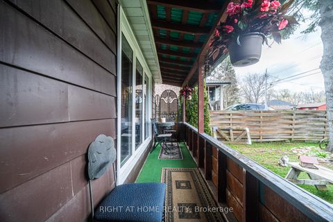 Photo 3 at 1007 Ferrier Avenue, Lefroy, Innisfil
