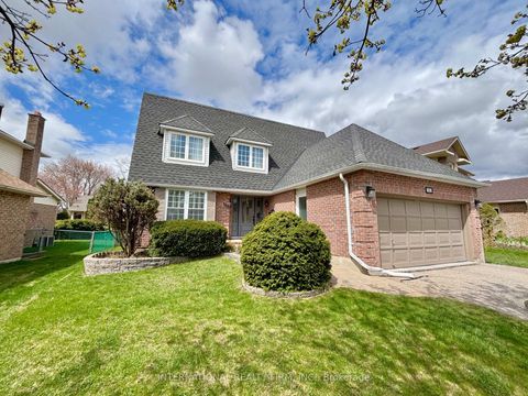 Photo 0 at 168 Willow Lane, London, Newmarket