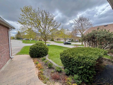 Photo 3 at 168 Willow Lane, London, Newmarket