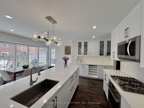 Photo 8 at 168 Willow Lane, London, Newmarket