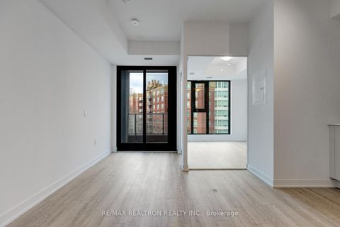 Photo 18 at 416 - 250 Lawrence Avenue W, Lawrence Park North, Toronto