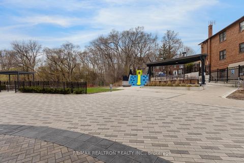 Photo 28 at 416 - 250 Lawrence Avenue W, Lawrence Park North, Toronto