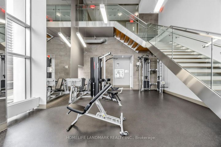 Photo 4 at 606 - 72 Esther Shiner Boulevard, Bayview Village, Toronto