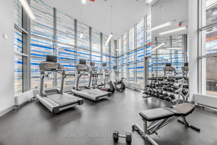 Photo 5 at 606 - 72 Esther Shiner Boulevard, Bayview Village, Toronto