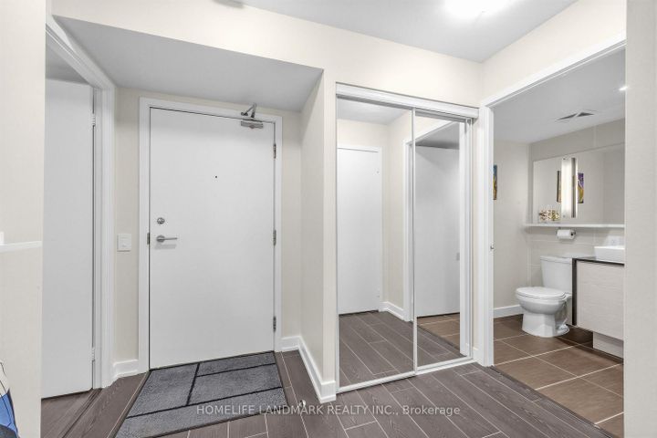 Photo 7 at 606 - 72 Esther Shiner Boulevard, Bayview Village, Toronto