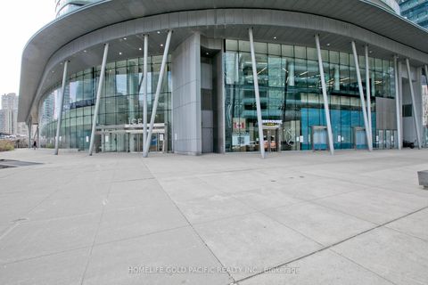 Photo 1 at 802 - 14 York Street, Waterfront Communities C1, Toronto