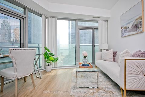 Photo 16 at 802 - 14 York Street, Waterfront Communities C1, Toronto