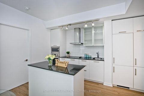 Photo 25 at 802 - 14 York Street, Waterfront Communities C1, Toronto