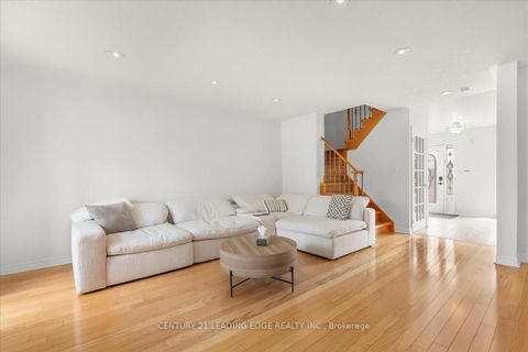 Photo 5 at 46 Georgina Gate, Birchmount, Toronto