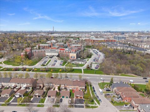 Photo 39 at 46 Georgina Gate, Birchmount, Toronto