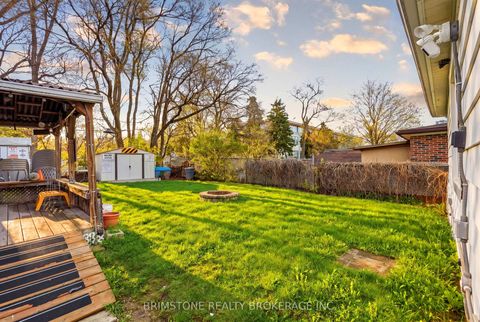 Photo 20 at 29 Ridge Road, CFB, Toronto