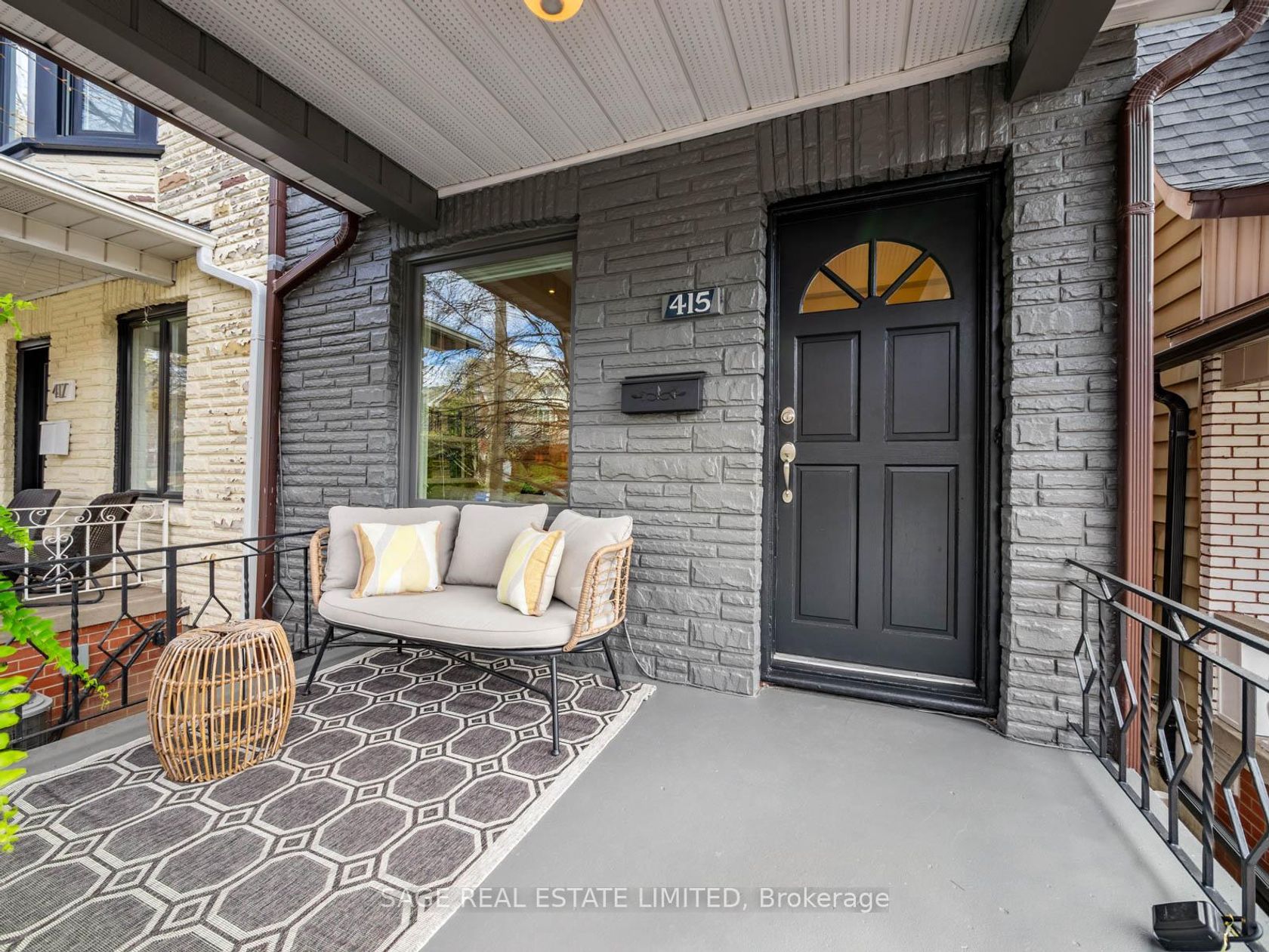 415 Clinton Street, Annex, Toronto by Loree Meneguzzi Real Estate 415 Clinton Street, Annex, Toronto