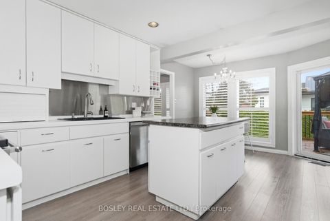 Photo 9 at 18 Tetbury Crescent, Donalda, Toronto