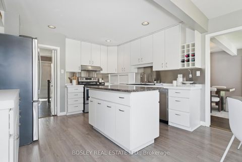 Photo 11 at 18 Tetbury Crescent, Donalda, Toronto