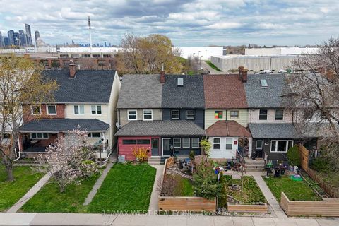 Photo 31 at 259 Sixth Street, New Toronto, Toronto