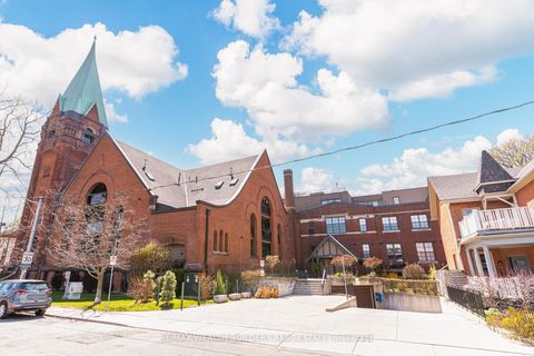 Photo 5 at 210 - 152 Annette Street, Junction Area, Toronto