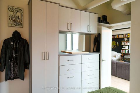 Photo 19 at 210 - 152 Annette Street, Junction Area, Toronto