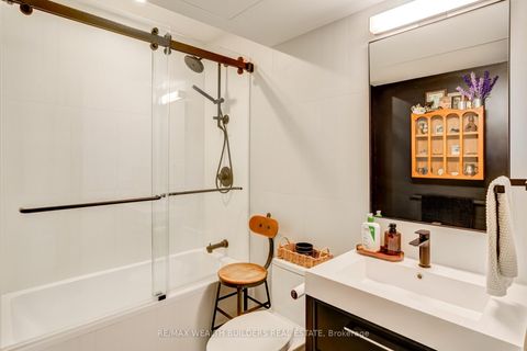 Photo 26 at 210 - 152 Annette Street, Junction Area, Toronto