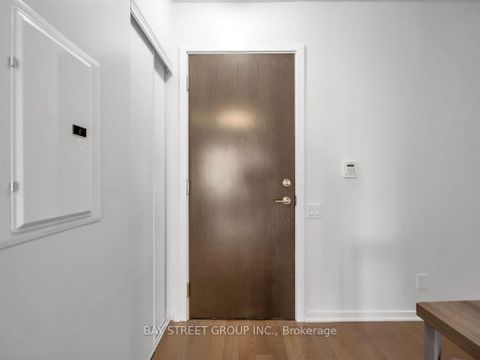 Photo 14 at 1501 - 105 The Queensway Avenue, Swansea, Toronto