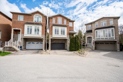 Photo 4 at 23 Mastwood Crescent, Rouge E10, Toronto